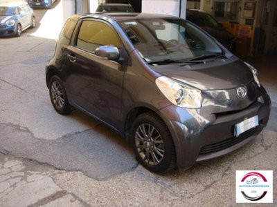 Toyota iQ 1.0 CVT Lounge usata