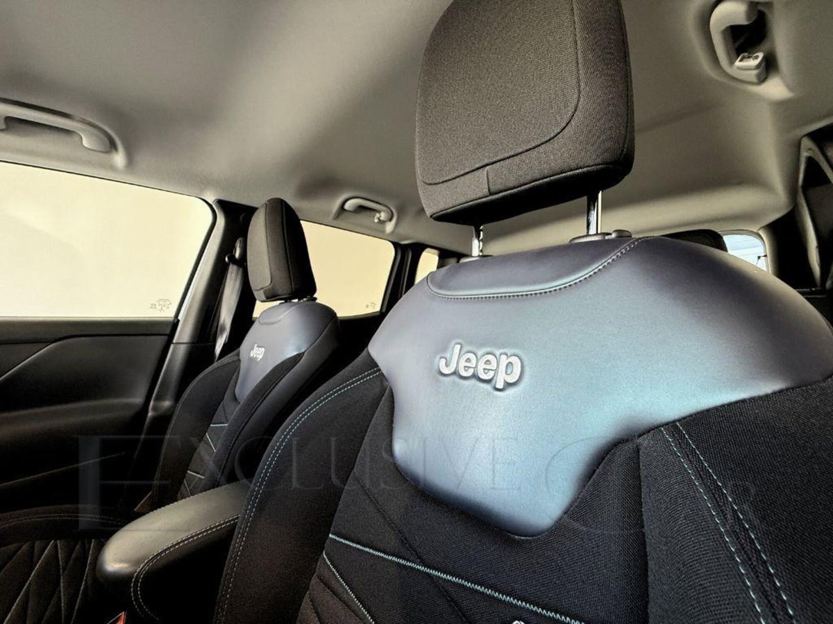 Jeep Renegade 1.5 Turbo T4 MHEV Upland (19)