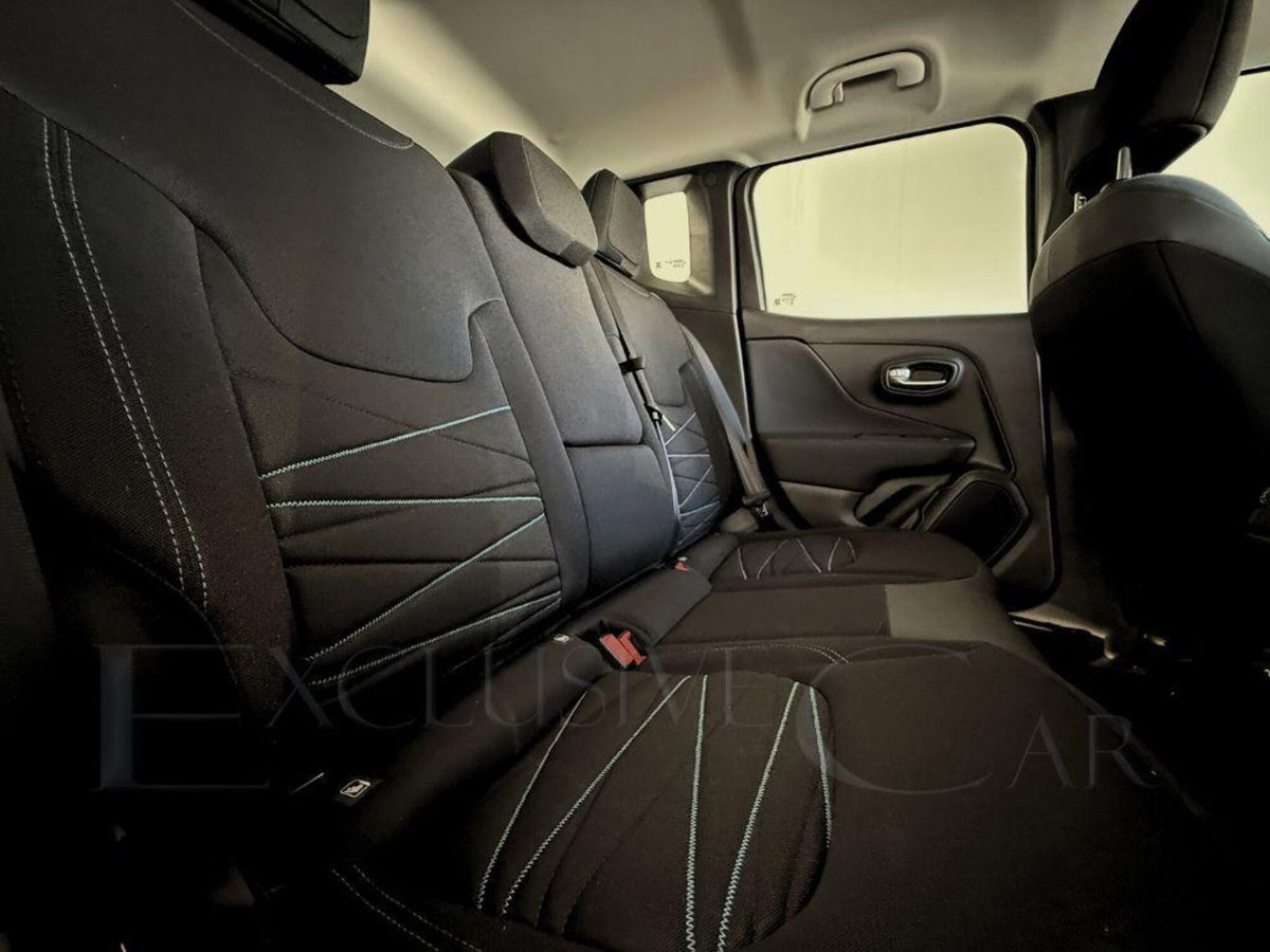 Jeep Renegade 1.5 Turbo T4 MHEV Upland (9)