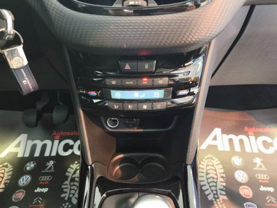 Peugeot 2008 120 S&S Allure (14)