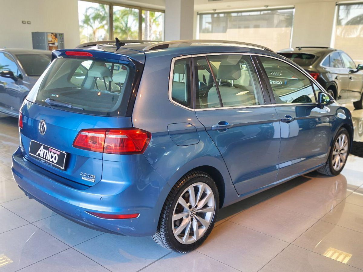 Volkswagen Golf Sportsvan 2.0 TDI DSG Executive BMT (5)