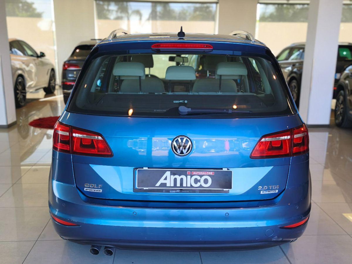 Volkswagen Golf Sportsvan 2.0 TDI DSG Executive BMT (6)
