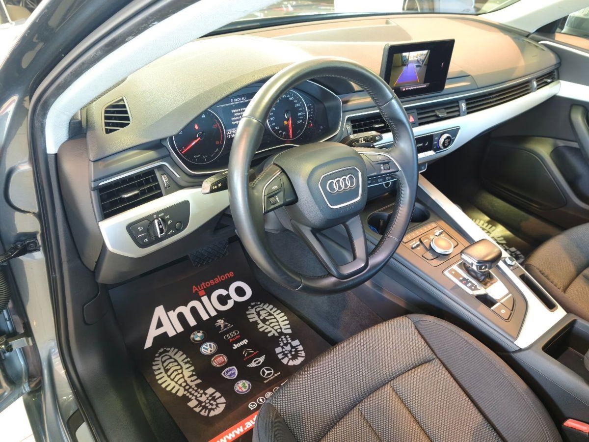 Audi A4 Avant 2.0 TDI 150 CV quattro Bus. Plus (9)