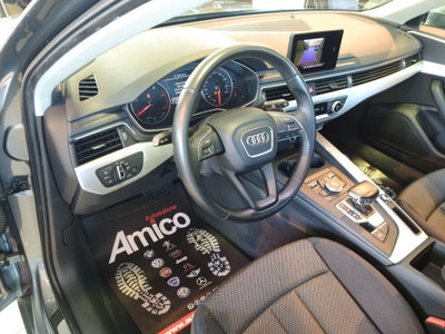 Audi A4 Avant 2.0 TDI 150 CV quattro Bus. Plus (9)