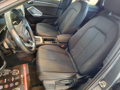 Audi Q3 40 TDI quattro S tronic Business (11)