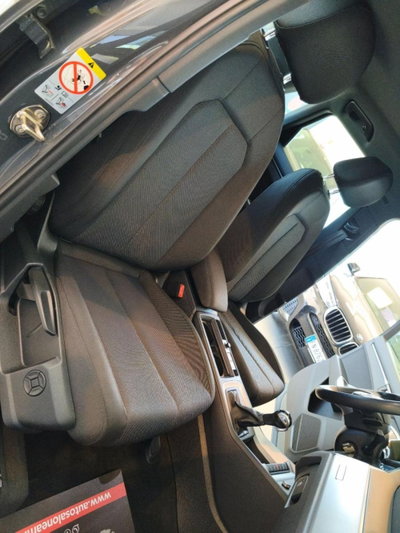Audi Q3 40 TDI quattro S tronic Business (12)