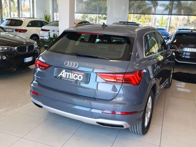 Audi Q3 40 TDI quattro S tronic Business (5)