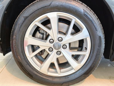 Audi Q3 40 TDI quattro S tronic Business (9)