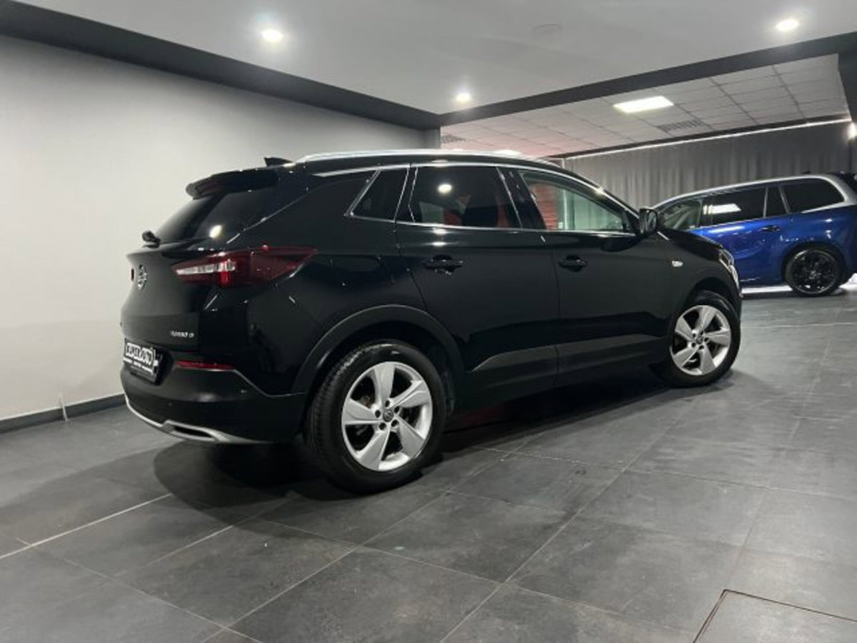 Opel Grandland X 1.6 diesel Ecotec Start&Stop Innovation (5)