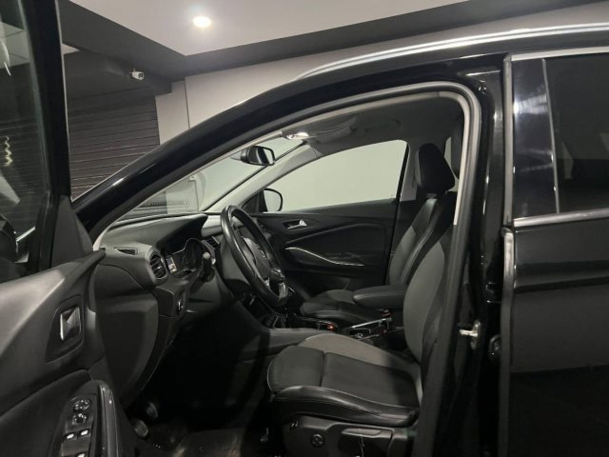 Opel Grandland X 1.6 diesel Ecotec Start&Stop Innovation (6)