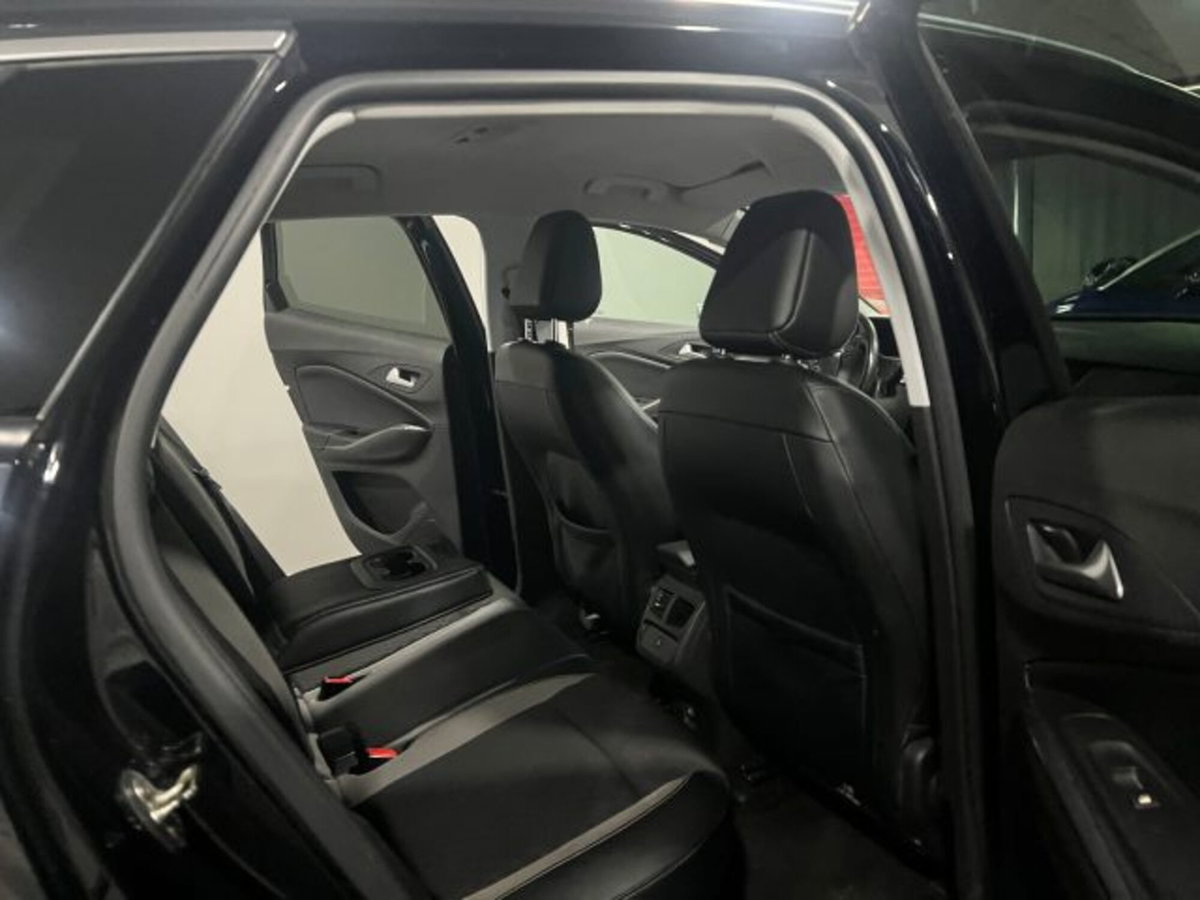 Opel Grandland X 1.6 diesel Ecotec Start&Stop Innovation (9)