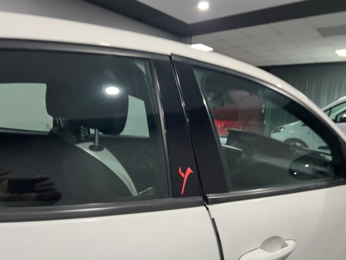 Lancia Ypsilon 1.3 MJT 16V 95 CV 5 porte S&S Elefantino (12)