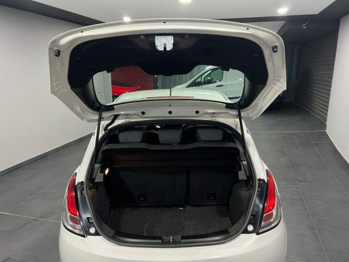 Lancia Ypsilon 1.3 MJT 16V 95 CV 5 porte S&S Elefantino (13)