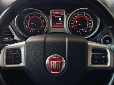 Fiat Freemont 2.0 Mjt 170 CV 4x4 Automatica Urban (15)
