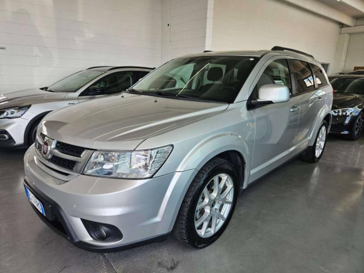 Fiat Freemont 2.0 Mjt 170 CV 4x4 Automatica Urban (3)