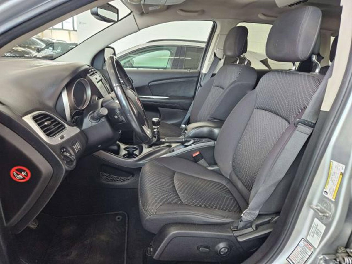 Fiat Freemont 2.0 Mjt 170 CV 4x4 Automatica Urban (6)
