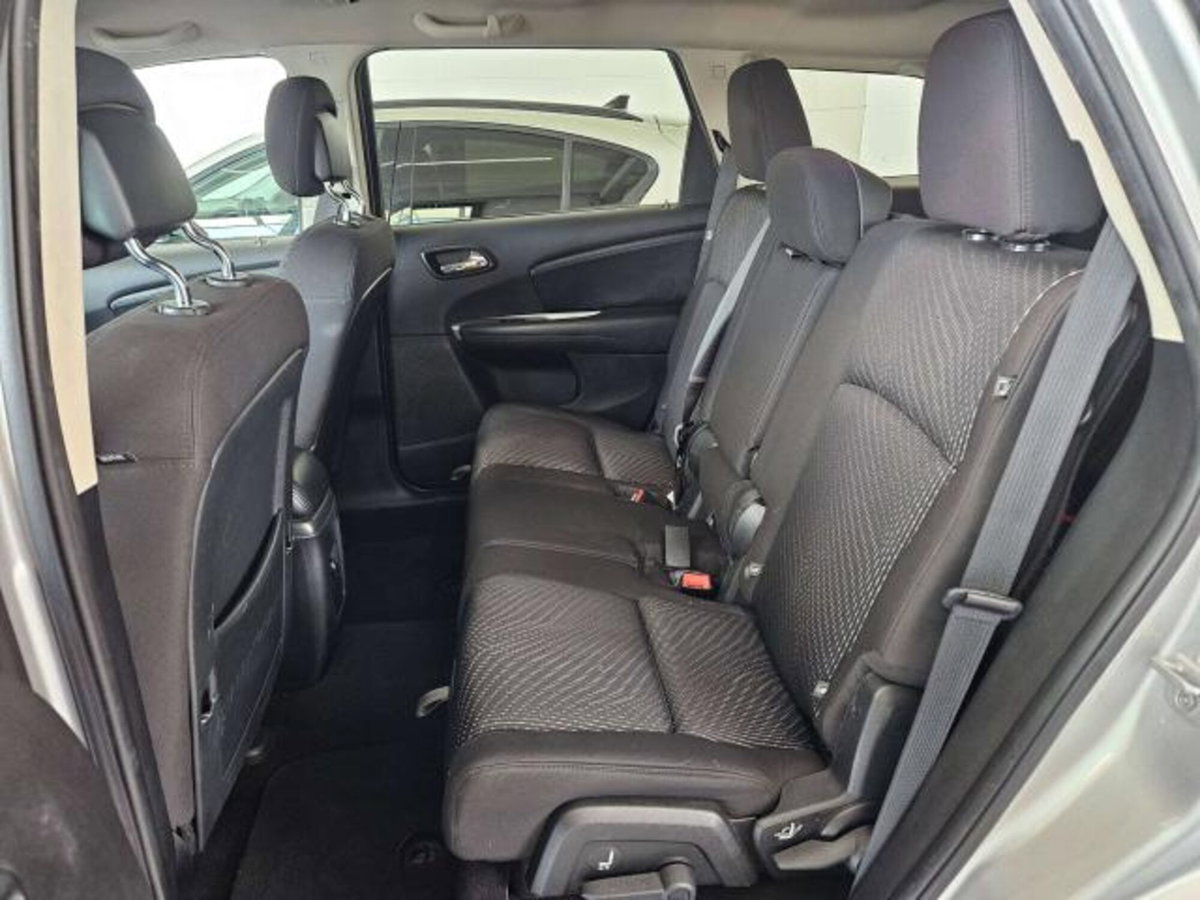 Fiat Freemont 2.0 Mjt 170 CV 4x4 Automatica Urban (8)