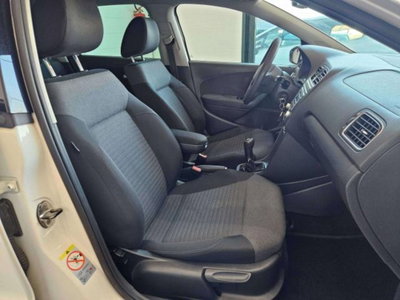 Volkswagen Polo 1.4 3 porte Highline (10)