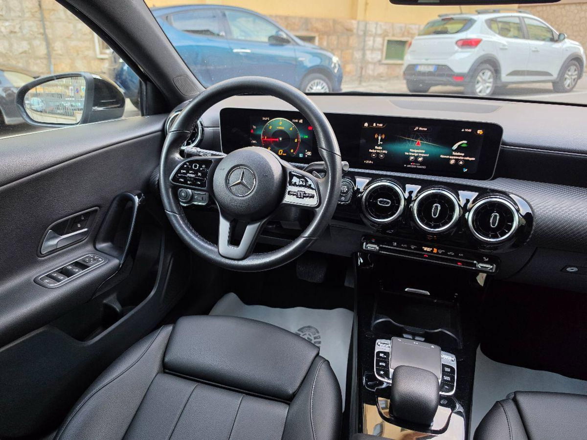 Mercedes-Benz Classe A 180 d Automatic Sport (19)