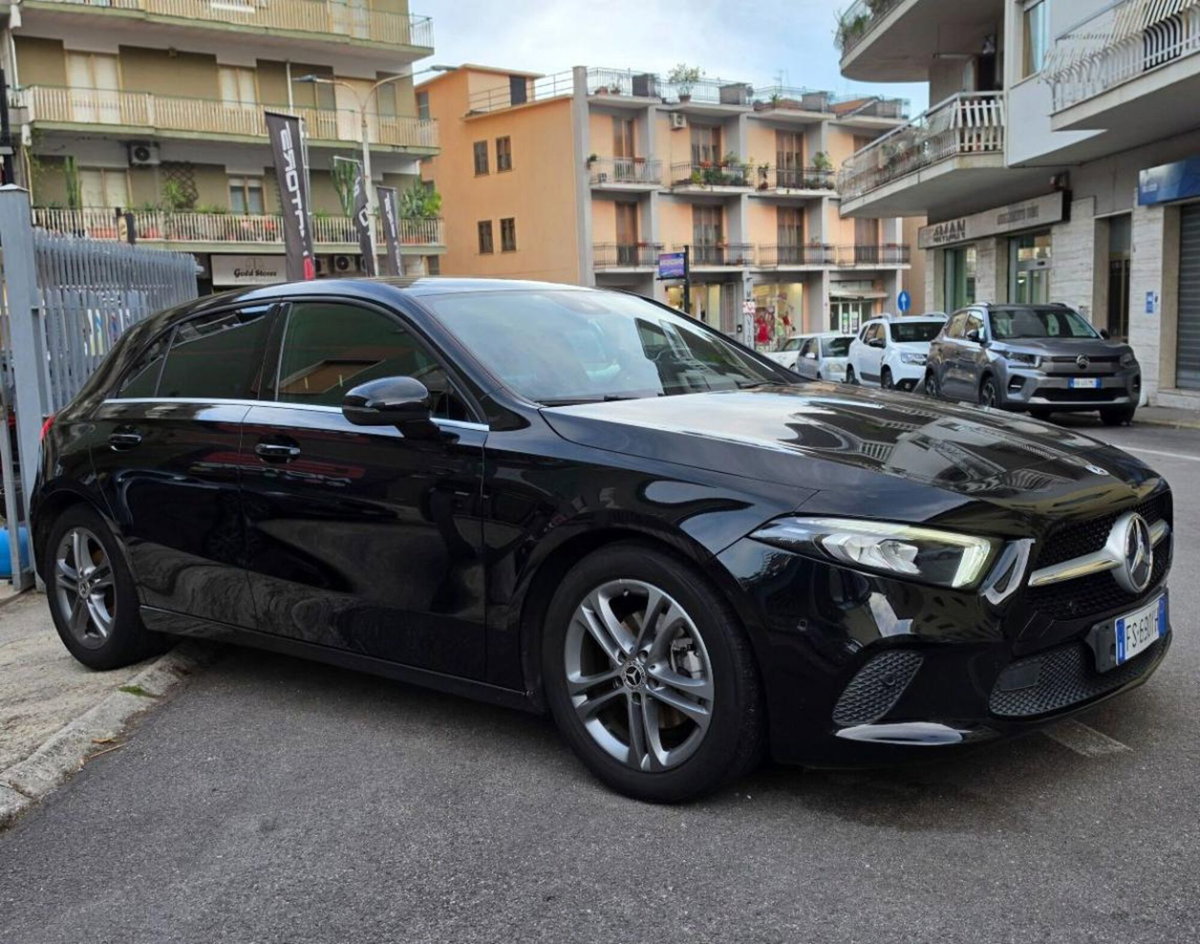 Mercedes-Benz Classe A 180 d Automatic Sport (5)