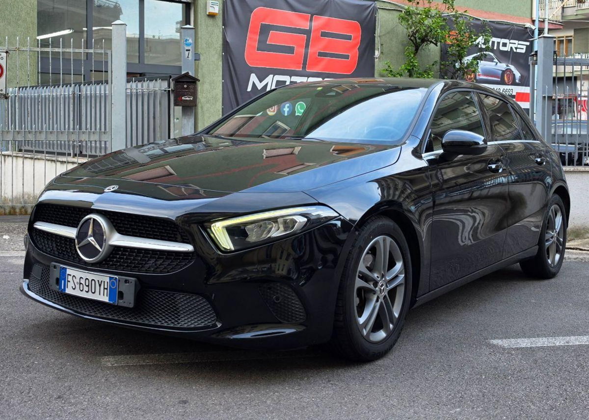 Mercedes-Benz Classe A 180 d Automatic Sport (6)