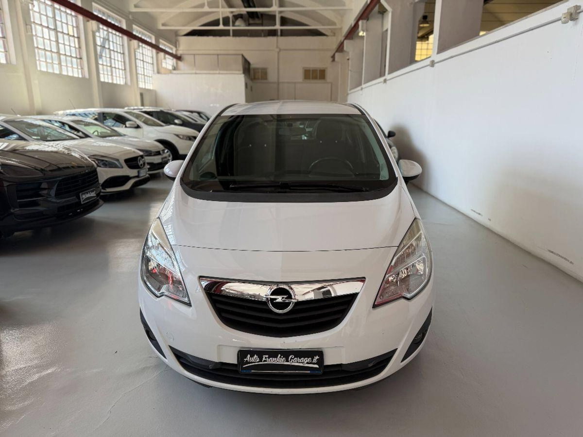 Opel Meriva 1.3 CDTI 95CV ecoFLEStart&Stop Cosmo (2)