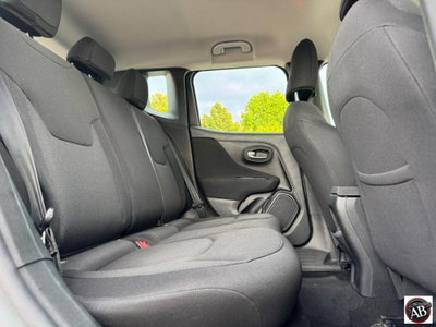 Jeep Renegade 1.6 Mjt DDCT 120 CV Longitude (18)