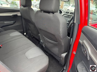 Mahindra KUV100 KUV100 1.2 VVT M-Bifuel(GPL) K6+ (17)