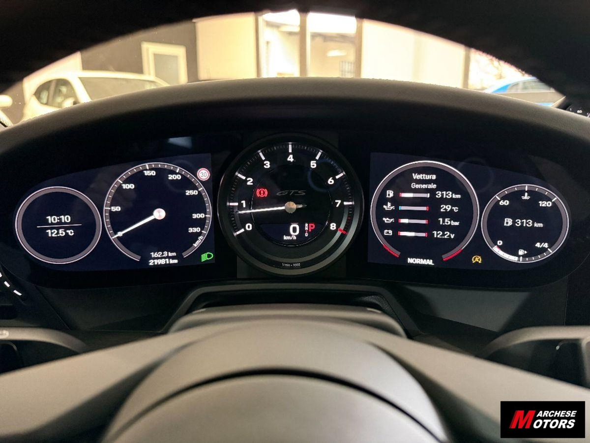 Porsche 911 Cabrio Cabrio 3.0 Carrera 4 GTS (10)