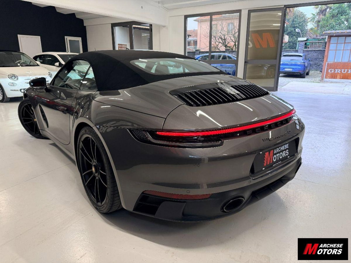 Porsche 911 Cabrio Cabrio 3.0 Carrera 4 GTS (4)