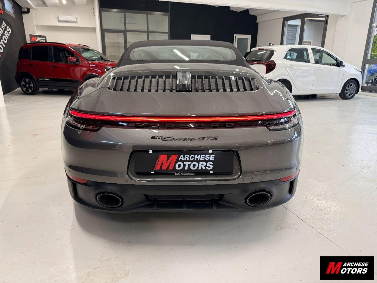 Porsche 911 Cabrio Cabrio 3.0 Carrera 4 GTS (7)