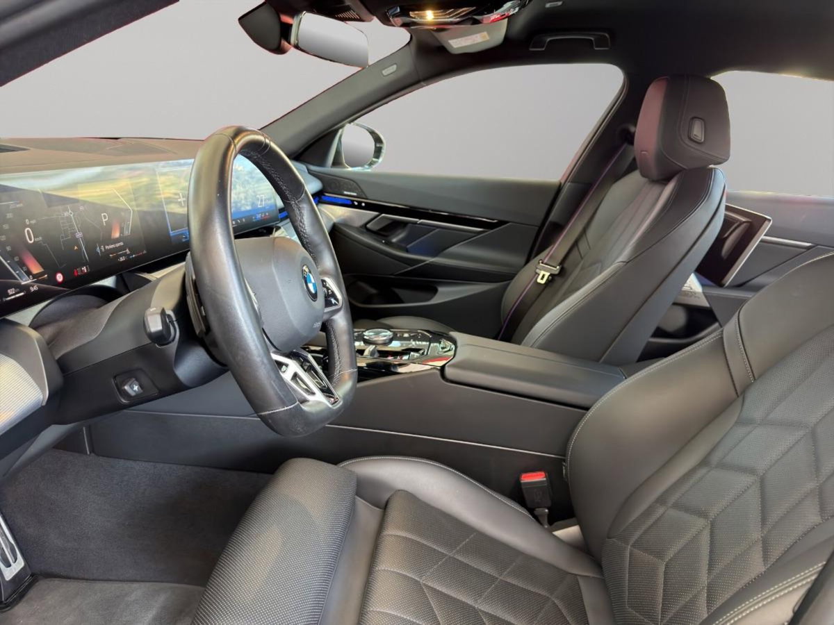 BMW Serie 5 520d 48V sdrive MSport Pro auto (14)