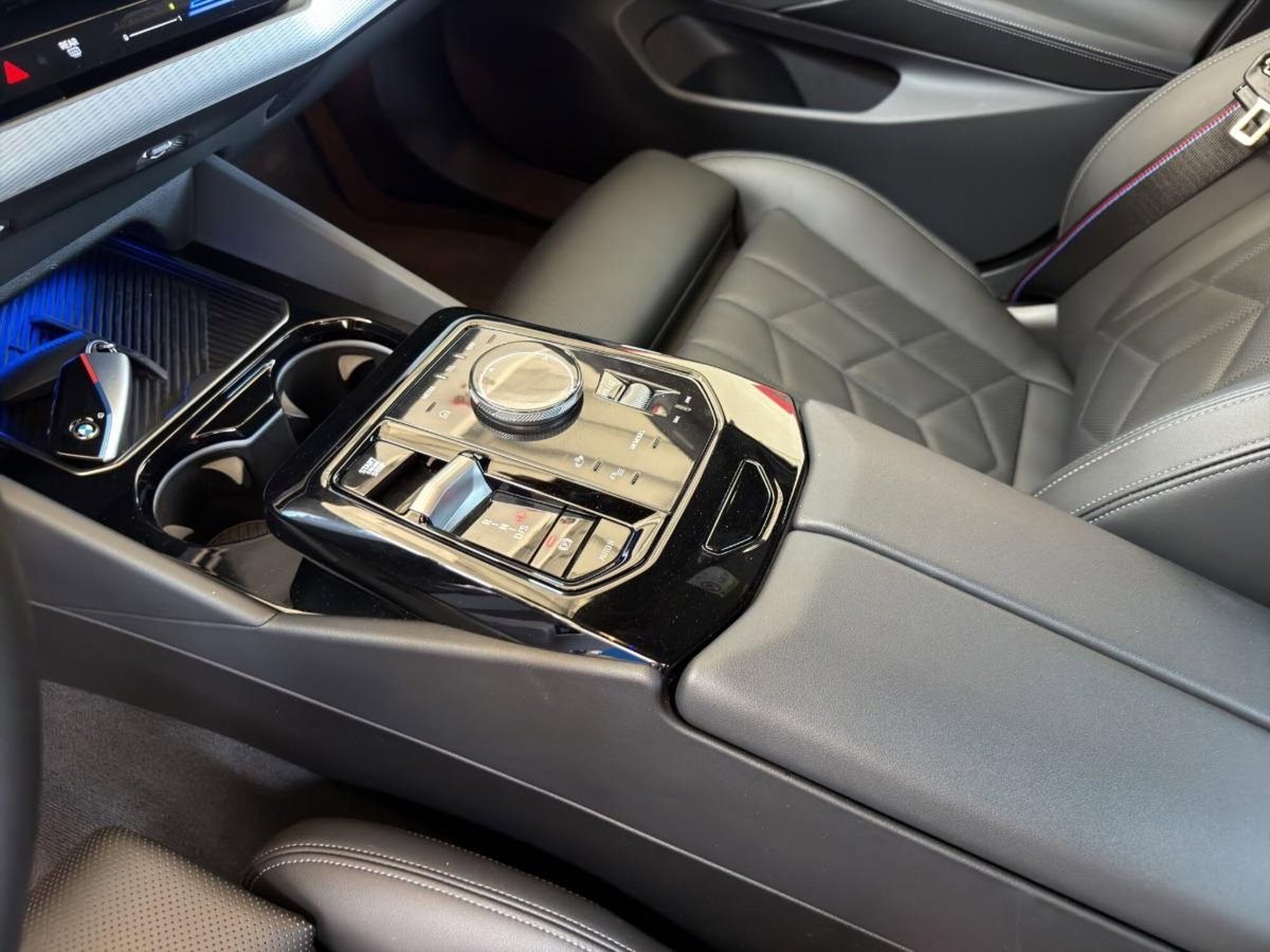 BMW Serie 5 520d 48V sdrive MSport Pro auto (17)
