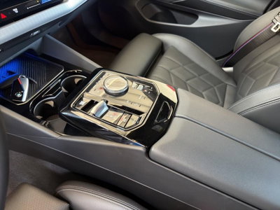 BMW Serie 5 520d 48V sdrive MSport Pro auto (17)