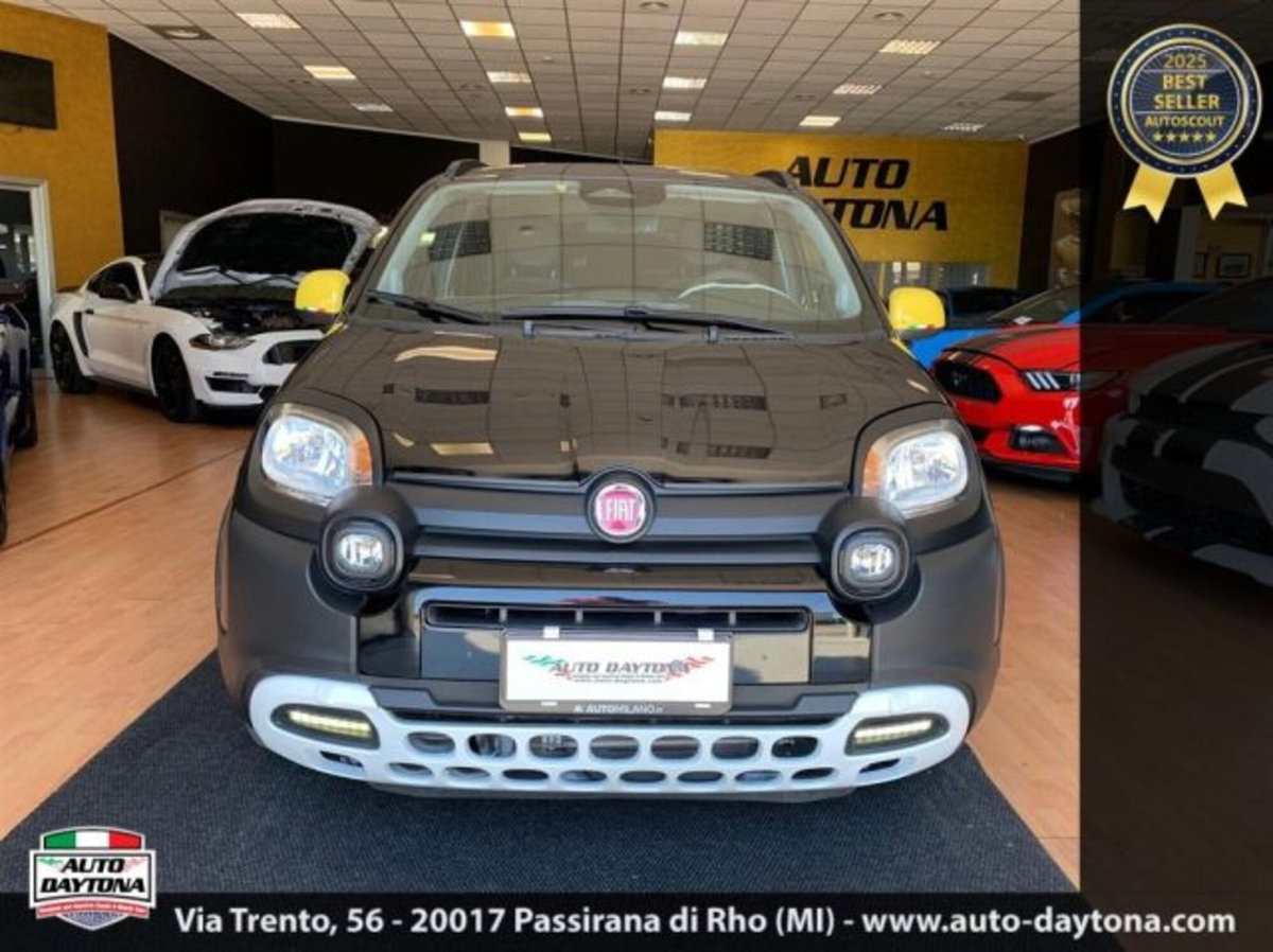 Fiat Panda Cross 1.0 firefly hybrid Cross s&s 70cv 5p.ti