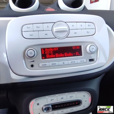 smart Fortwo 1000 52 kW MHD coupé passion (16)