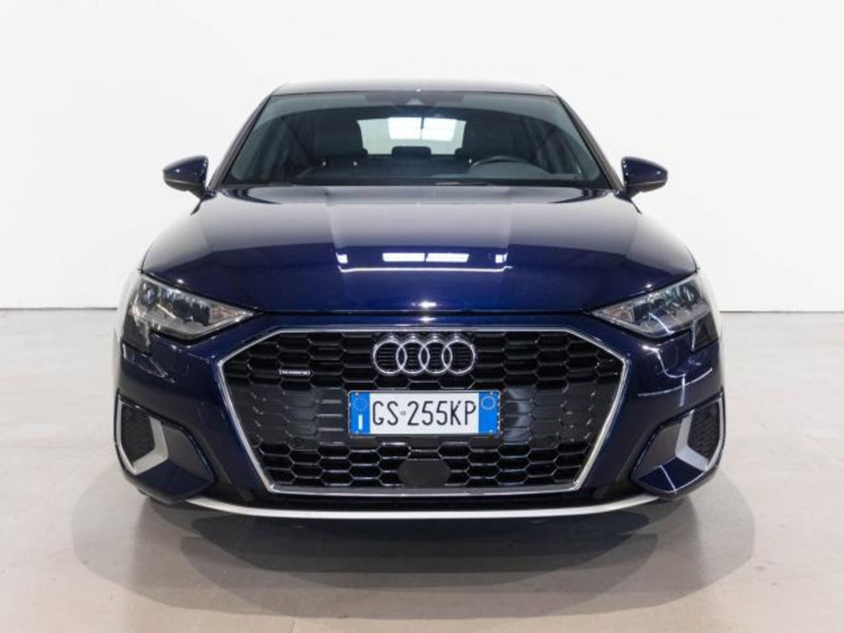 Audi A3 Sportback 40 TFSI S tronic Admired (3)