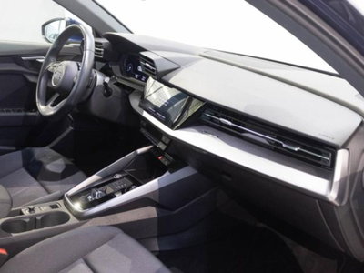 Audi A3 Sportback 40 TFSI S tronic Admired (5)
