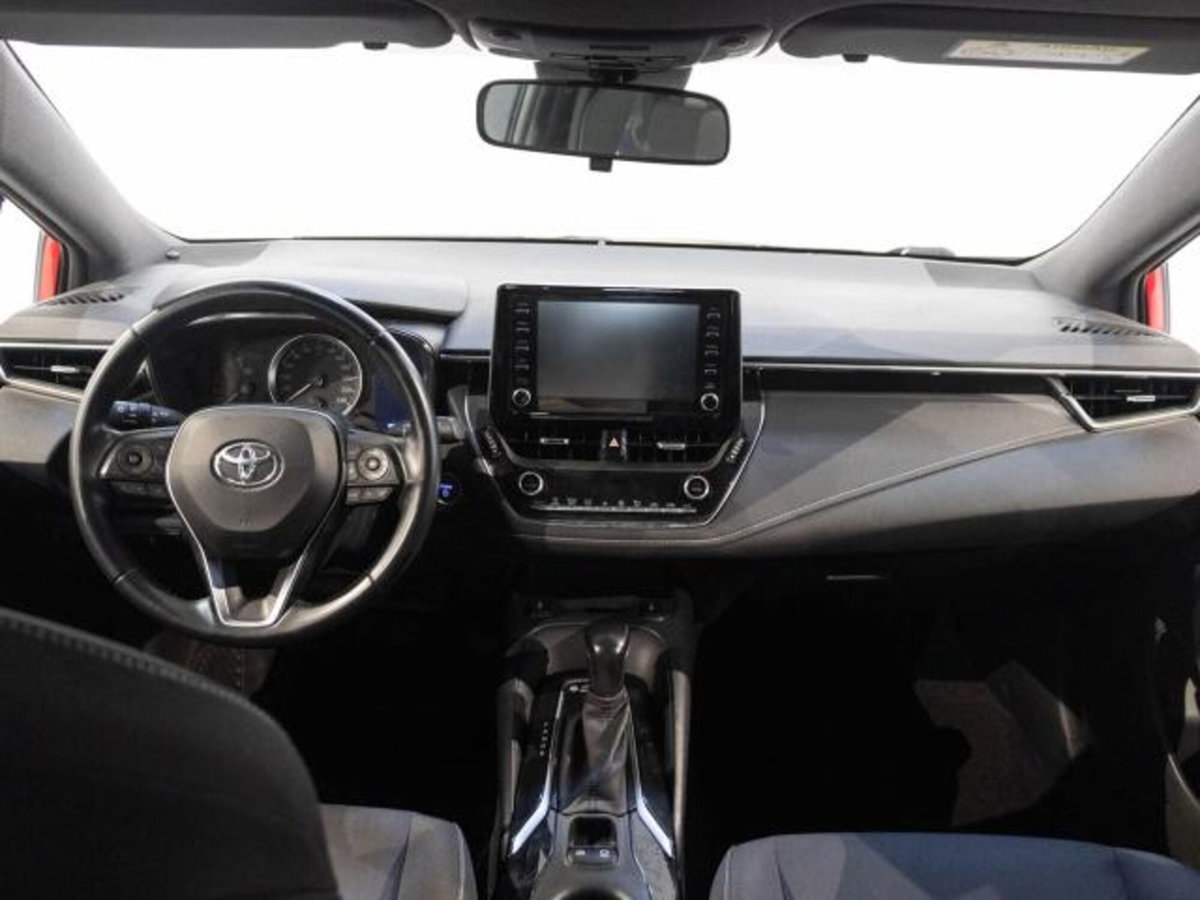 Toyota Corolla 1.8 Hybrid Style (10)