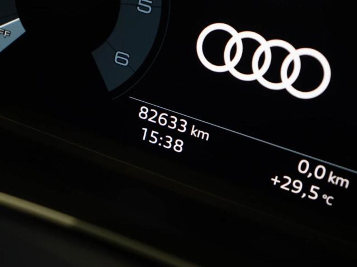 Audi Q3 35 TDI Business (12)