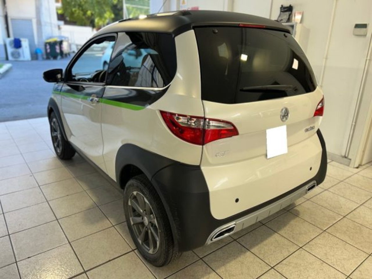 Aixam Crossline 600 Crossline 600 GT Premium Emotion E4 (2)