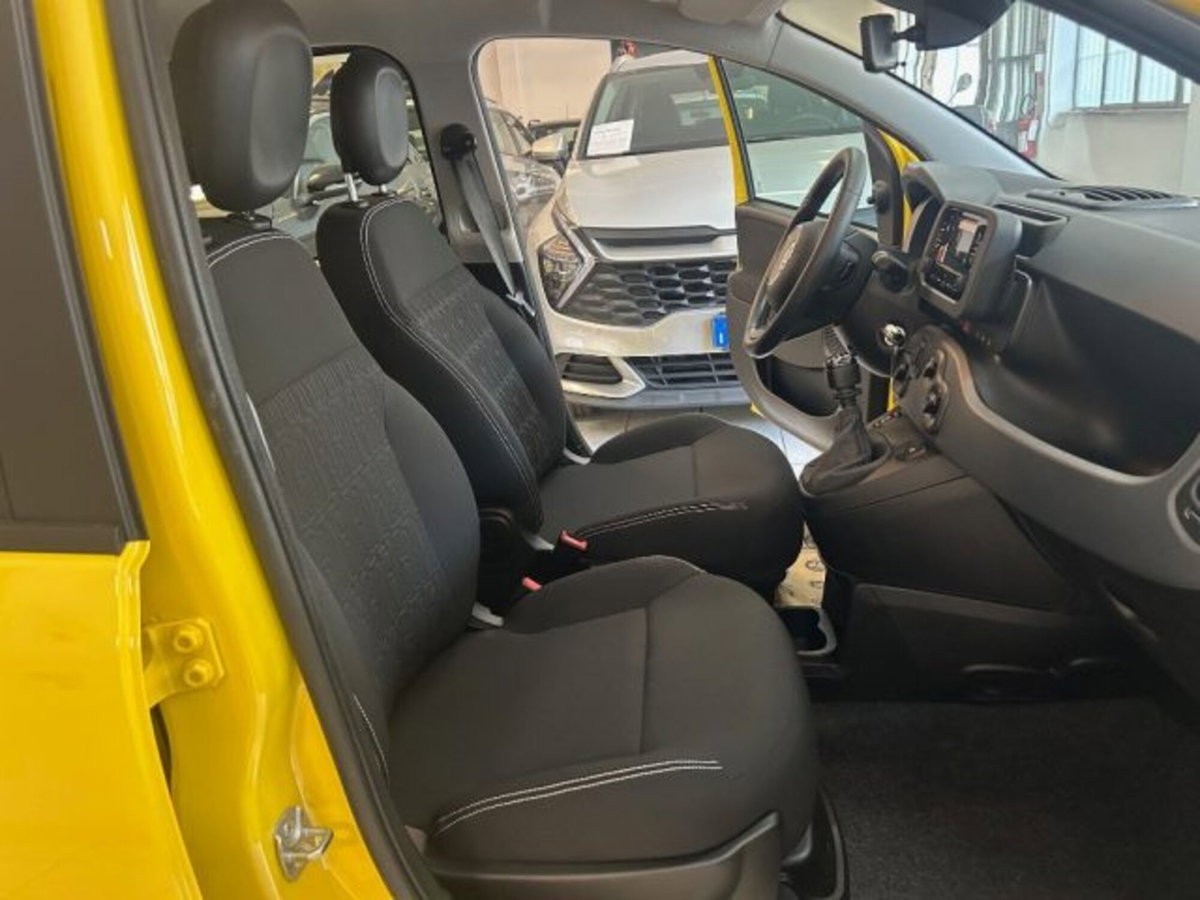 Fiat Panda 1.0 firefly hybrid Icon s&s 70cv (9)