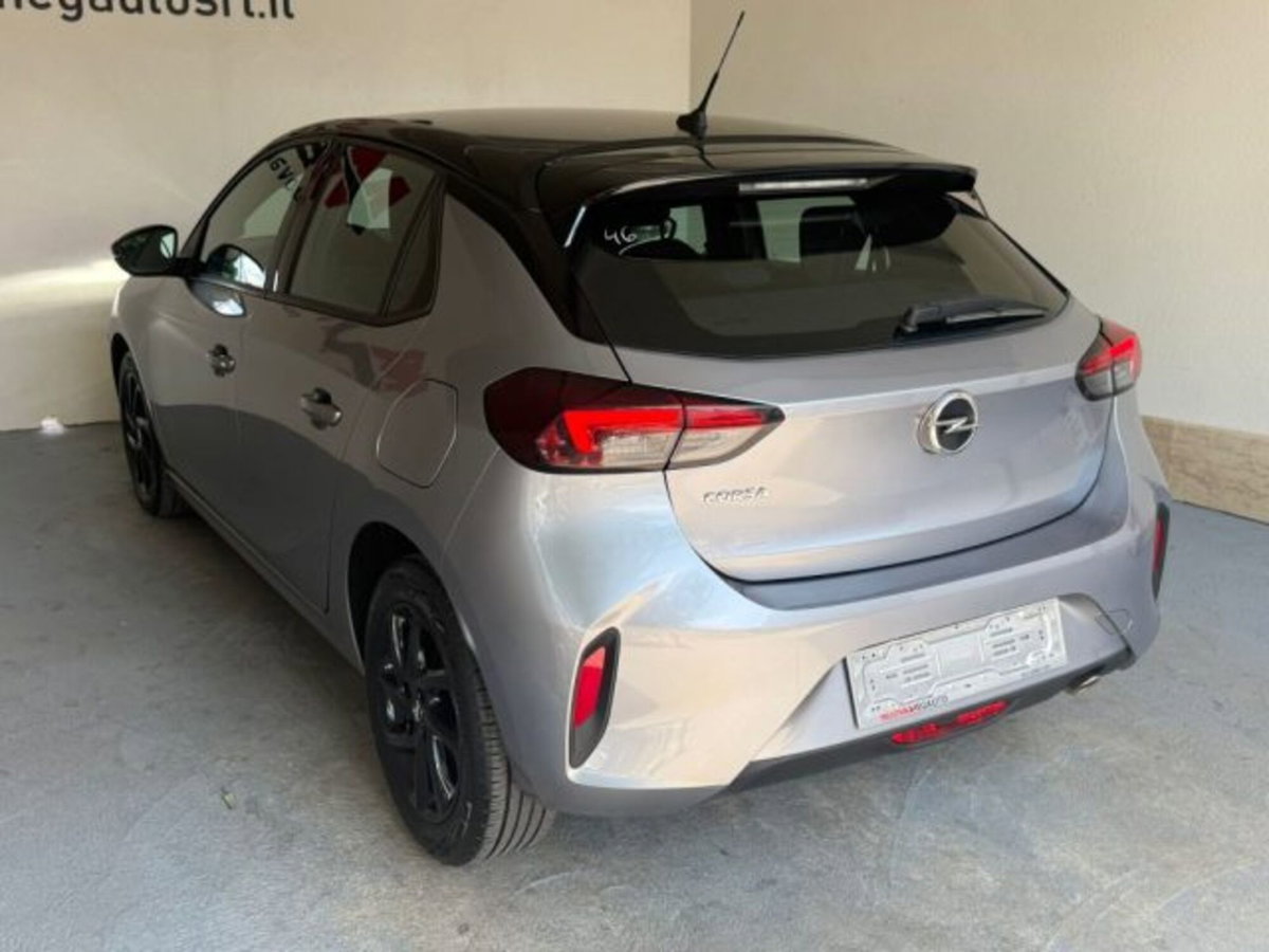 Opel Corsa 1.2 100 CV GS Line (6)