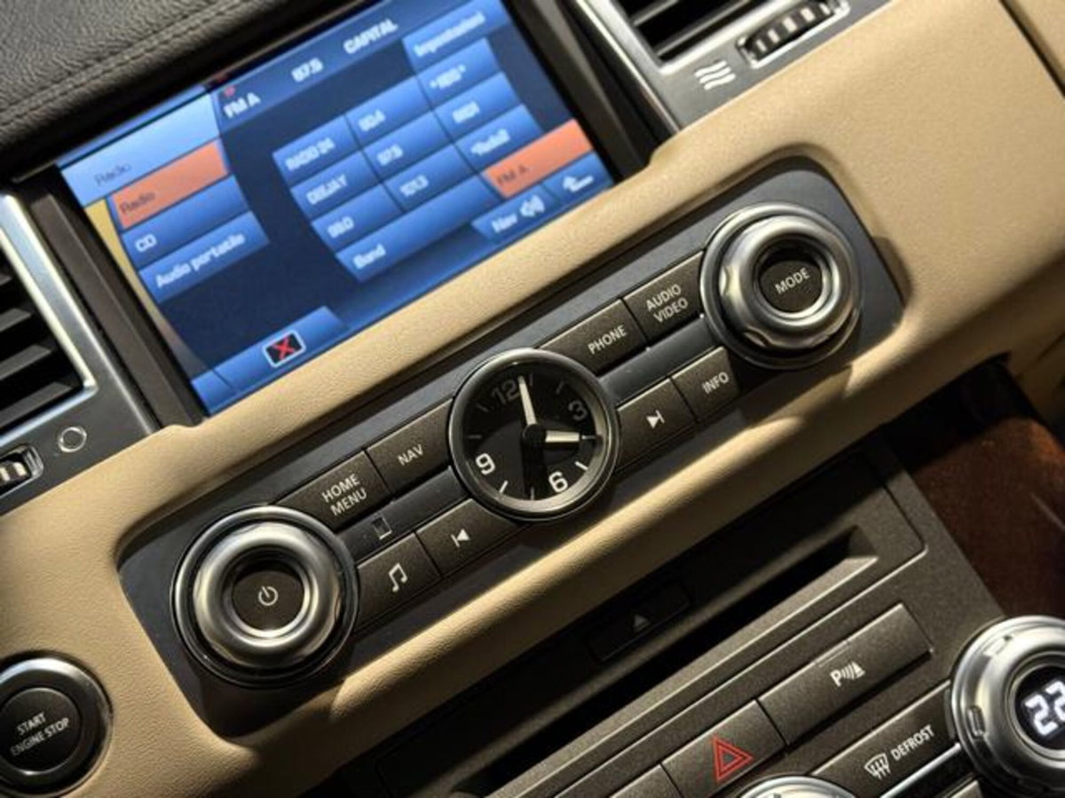 Land Rover Range Rover Sport 3.0 SDV6 HSE (20)