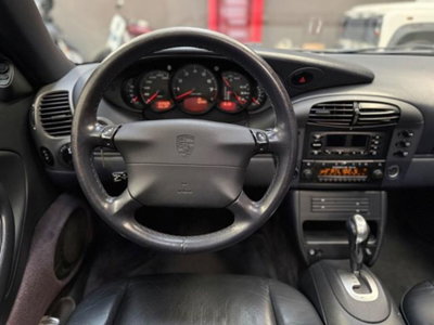 Porsche 911 Coupé Carrera 4 cat (12)