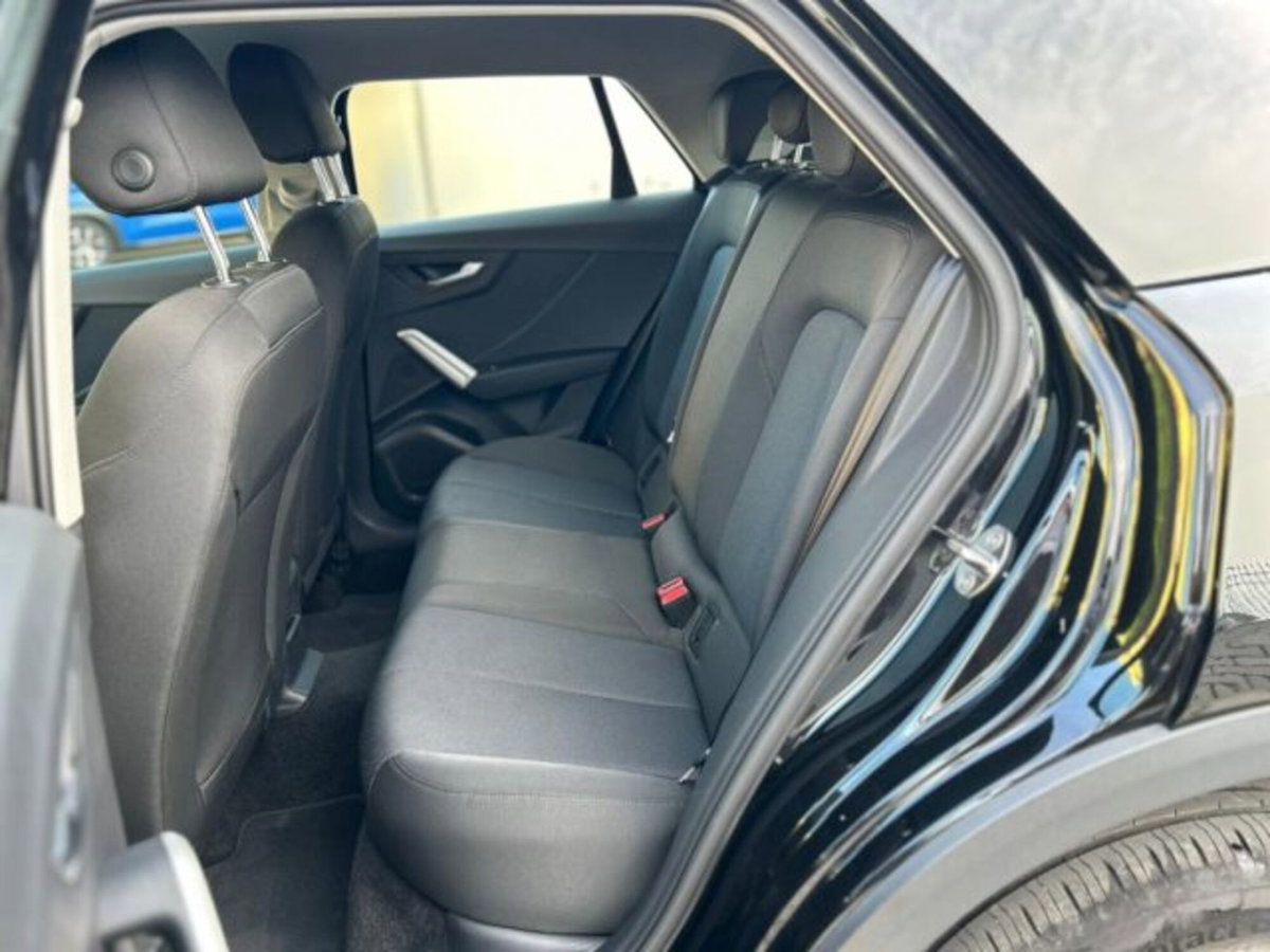 Audi Q2 Q2 30 TDI S tronic Business (16)
