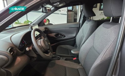 Toyota Yaris Cross Trend fwd 130cv e-cvt (8)