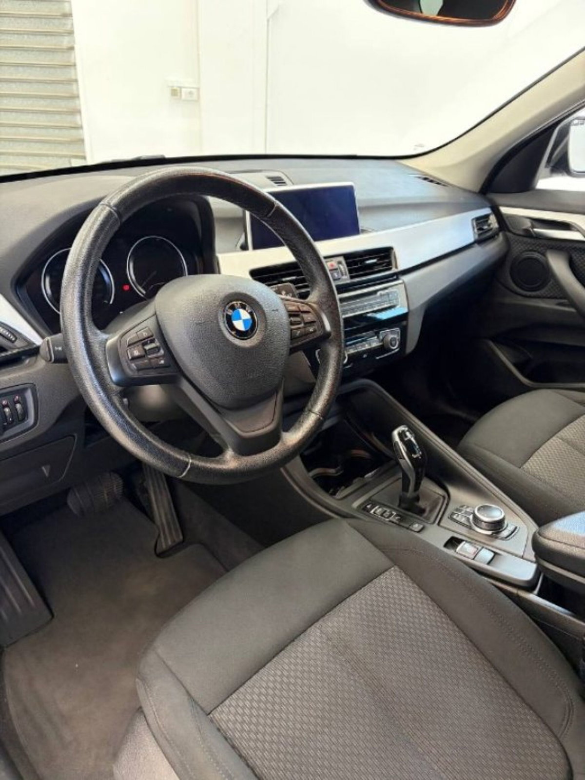BMW X1 xDrive18d xLine Plus (10)