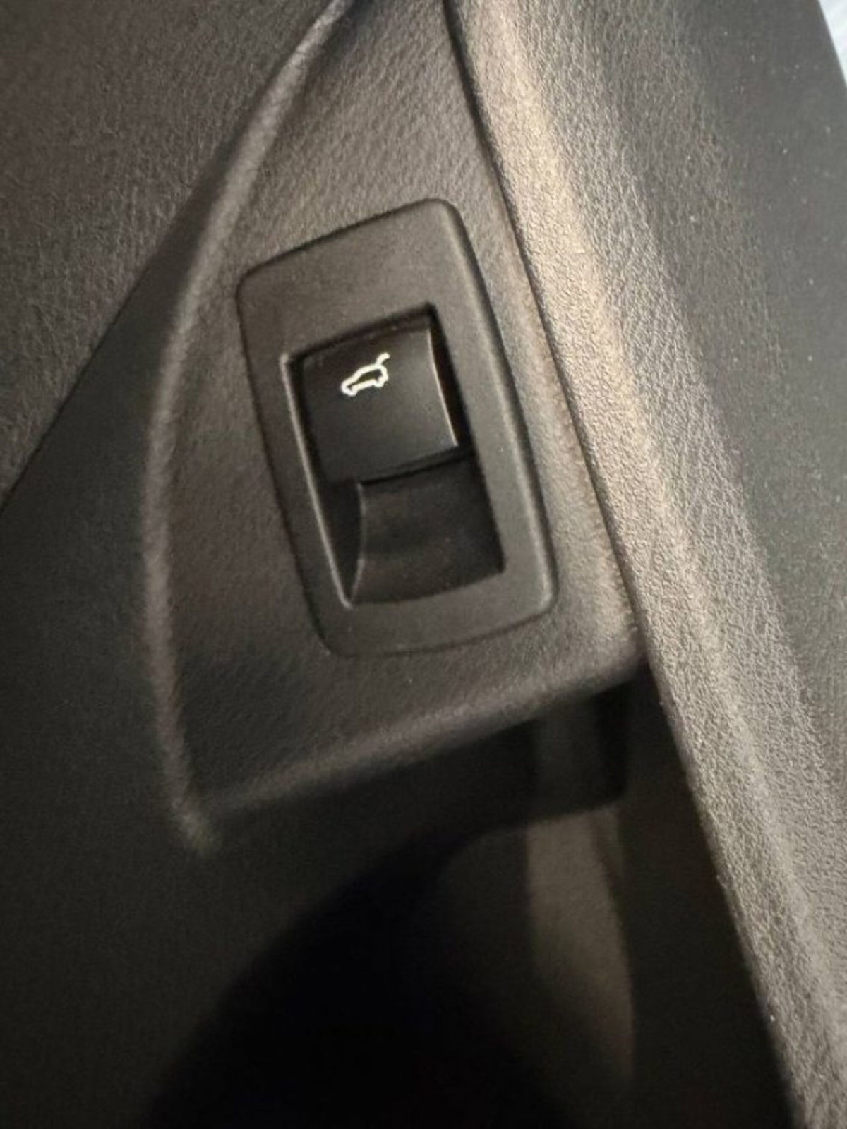 BMW X1 xDrive18d xLine Plus (15)