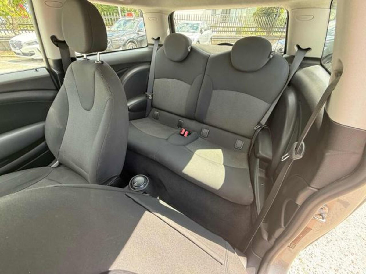 MINI Mini 1.4 16V One (55kW) (14)